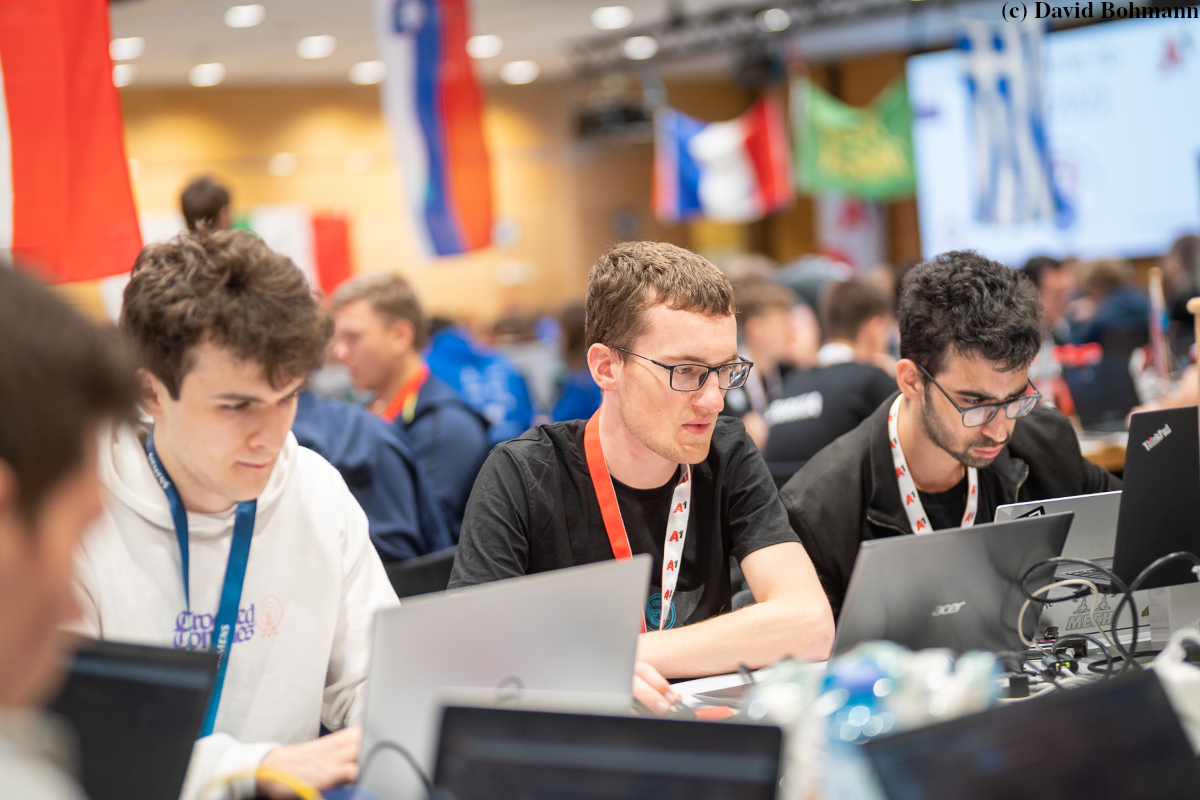 Team Deutschland beim hacking während der ECSC